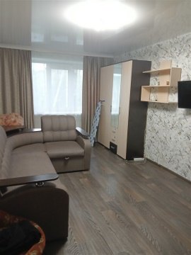 2-к квартира, 1/3 эт., 45м²