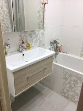 2-к квартира, 1/20 эт., 60м²