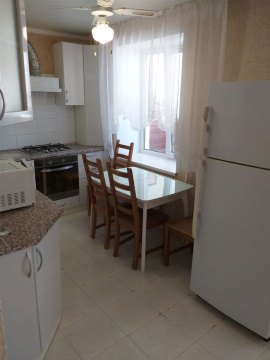 2-к квартира, 5/10 эт., 52м²