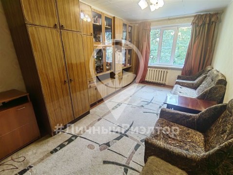 2-к квартира, 5/5 эт., 47м²