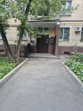 2-к квартира, 9/9 эт., 37м²