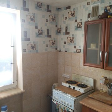 2-к квартира, 4/5 эт., 42м²