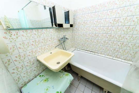 3-к квартира, 4/9 эт., 57м²