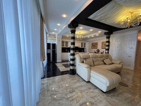 3-к квартира, 2/7 эт., 99м²