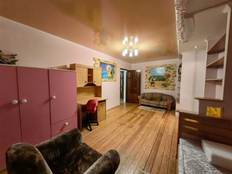 3-к квартира, 3/5 эт., 92м²