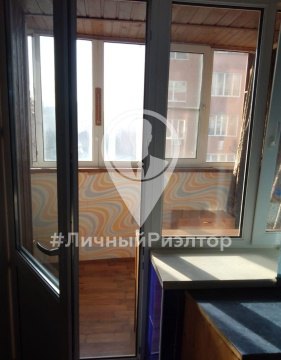 1-к квартира, 3/7 эт., 42м²