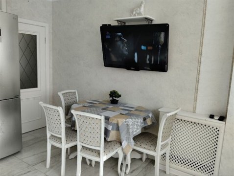 1-к квартира, 6/17 эт., 50м²