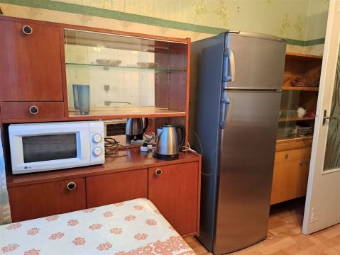 3-к квартира, 3/9 эт., 72м²