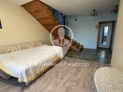 2-к квартира, 10/15 эт., 90м²