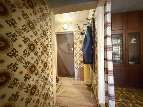 3-к квартира, 4/4 эт., 42м²
