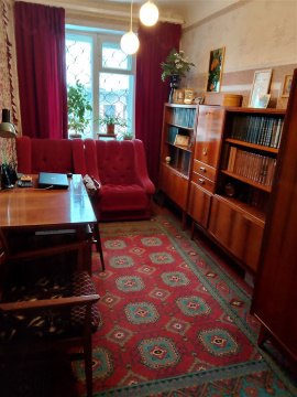 3-к квартира, 2/3 эт., 55м²