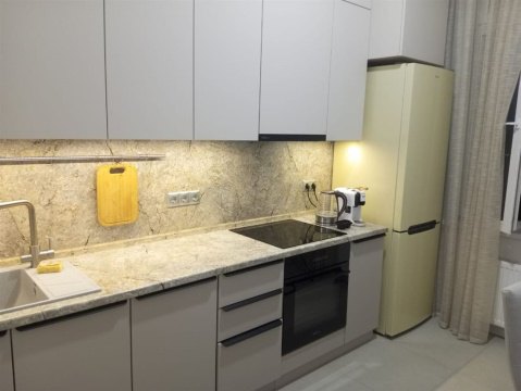2-к квартира, 17/17 эт., 53м²