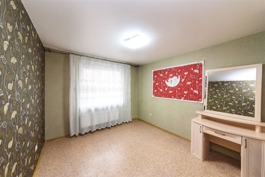 3-к квартира, 3/10 эт., 83м²