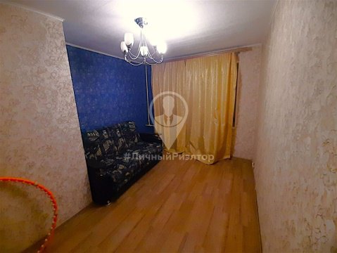 2-к квартира, 1/5 эт., 42м²