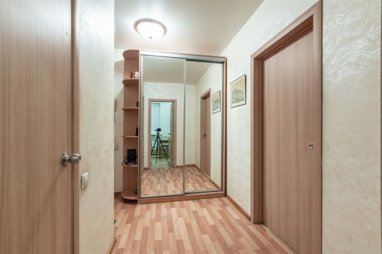 1-к квартира, 10/17 эт., 38м²