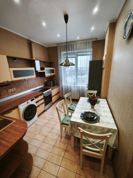 2-к квартира, 14/20 эт., 65м²