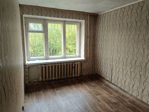 3-к квартира, 1/2 эт., 51м²