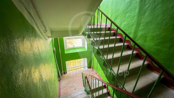 2-к квартира, 5/5 эт., 44м²