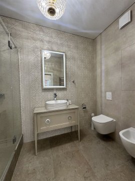 2-к квартира, 5/21 эт., 77м²