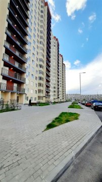 3-к квартира, 6/18 эт., 69м²