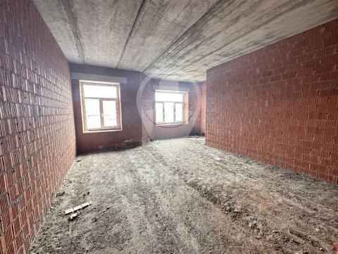 Дом 504м², участок 15 сот.