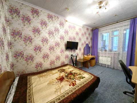 3-к квартира, 8/9 эт., 72м²