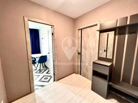 1-к квартира, 8/18 эт., 33м²