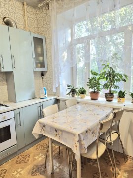 3-к квартира, 3/5 эт., 76м²