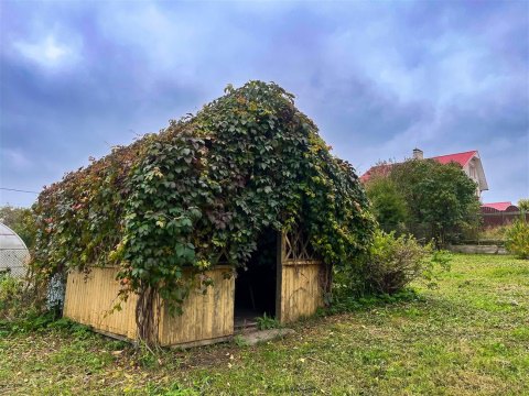 Дом 83м², участок 10 сот.