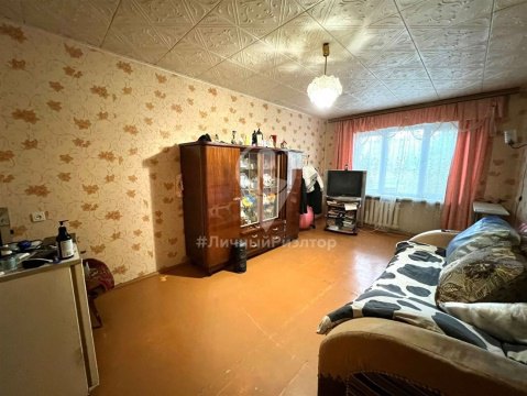 3-к квартира, 1/9 эт., 61м²