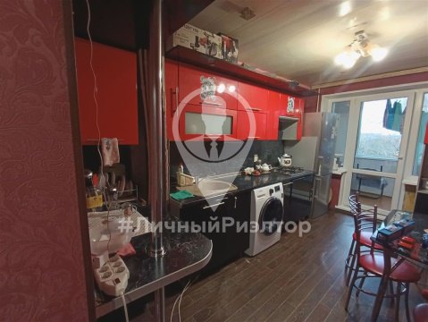 3-к квартира, 4/5 эт., 68м²