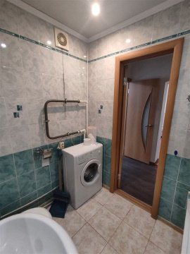 2-к квартира, 5/5 эт., 45м²