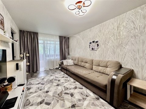 2-к квартира, 3/4 эт., 45м²