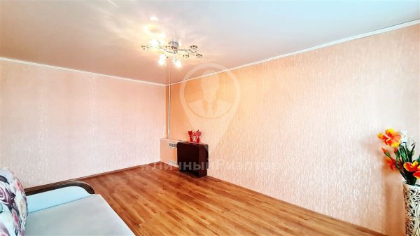 4-к квартира, 2/5 эт., 61м²