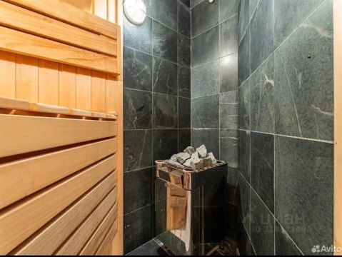 Дом 170м², участок 8 сот.