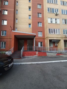2-к квартира, 2/10 эт., 47м²