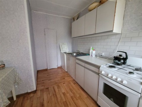 1-к квартира, 1/5 эт., 37м²