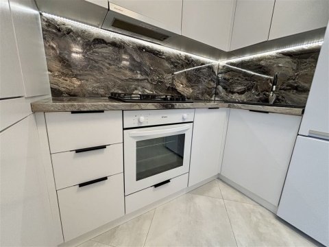 1-к квартира, 4/20 эт., 33м²