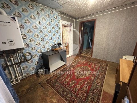 4-к квартира, 1/1 эт., 80м²