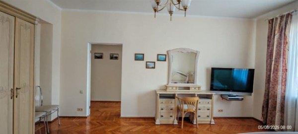 3-к квартира, 5/7 эт., 114м²