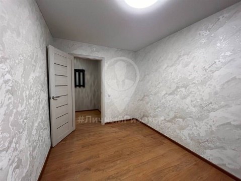 2-к квартира, 5/5 эт., 45м²