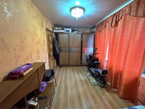 2-к квартира, 5/5 эт., 43м²