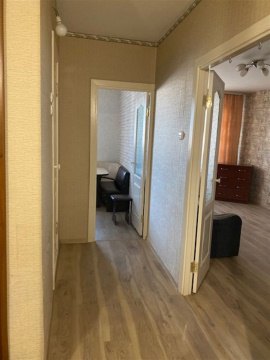 1-к квартира, 10/10 эт., 40м²
