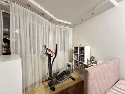 4-к квартира, 9/10 эт., 114м²