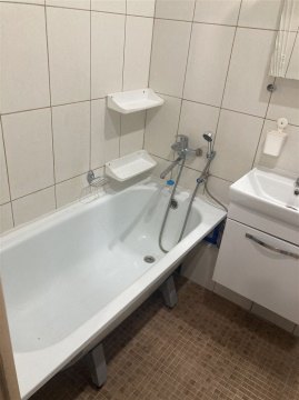 1-к квартира, 1/11 эт., 33м²