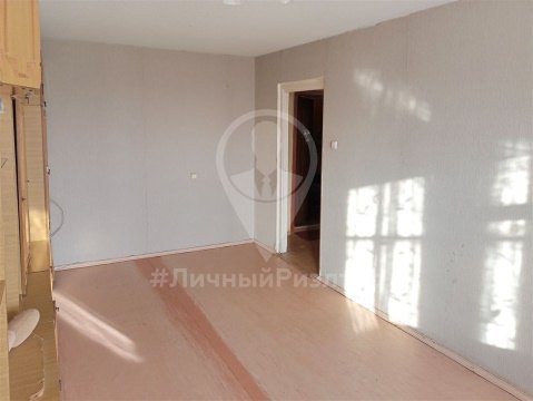 2-к квартира, 5/10 эт., 50м²