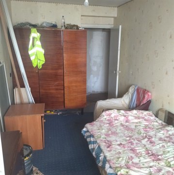 2-к квартира, 4/5 эт., 42м²