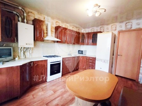 1-к квартира, 7/10 эт., 44м²