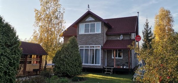 Дом 172м², участок 8 сот.