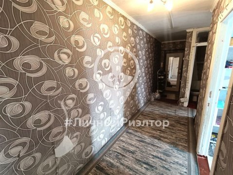 3-к квартира, 9/9 эт., 60м²
